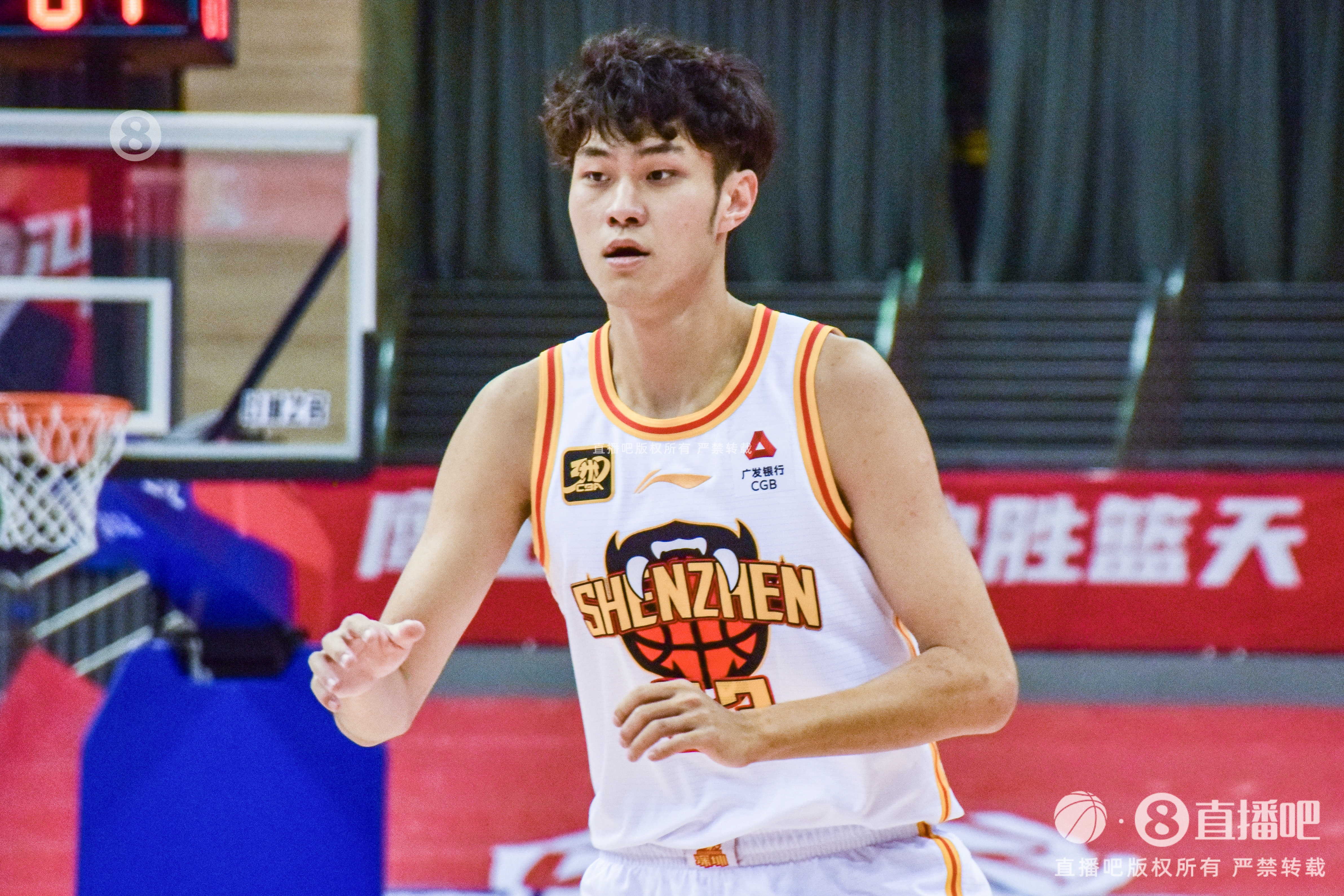 表現出色！王浩然14中7拿到20分3板6助2斷 正負值+30