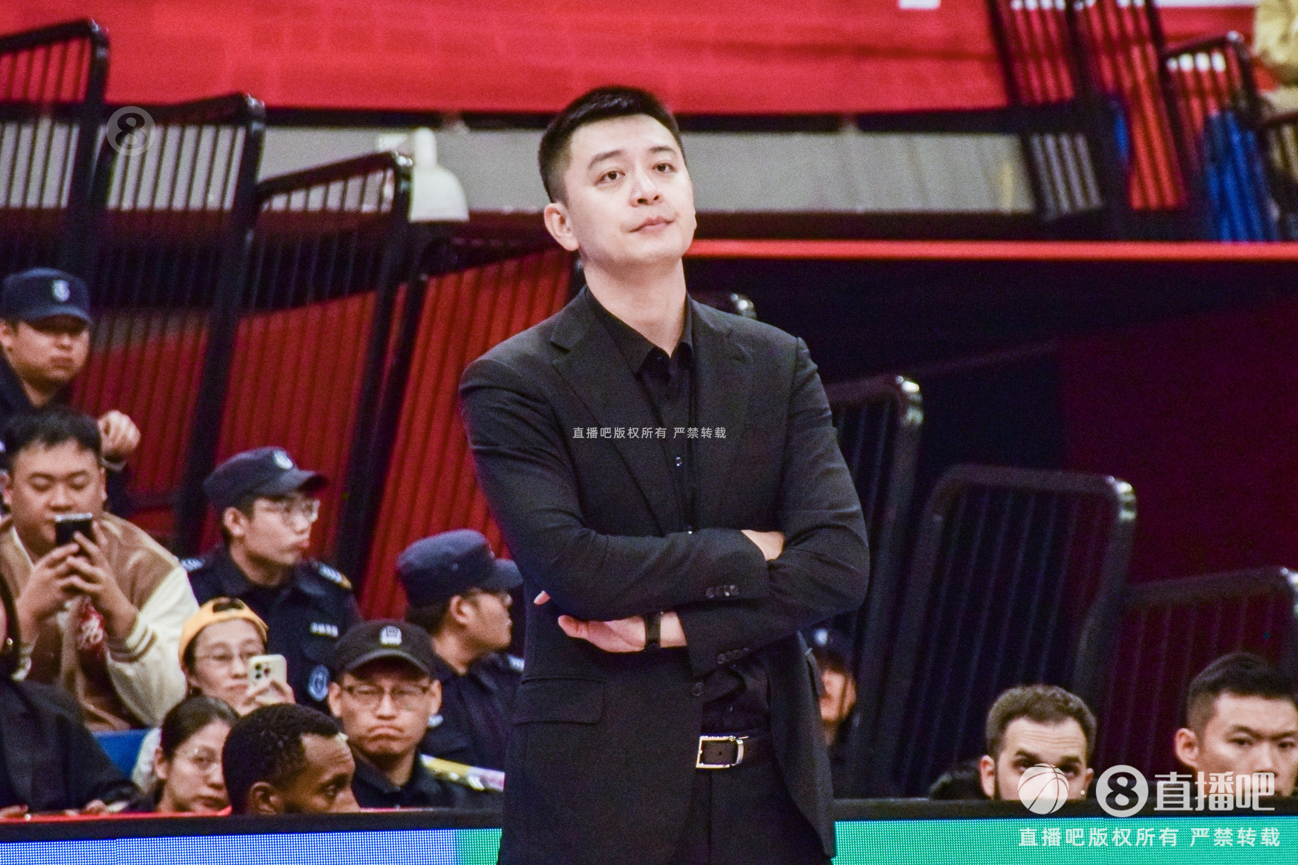三連??！楊鳴：球員不需要激勵 前幾個賽季我們都在懸崖邊翻回來